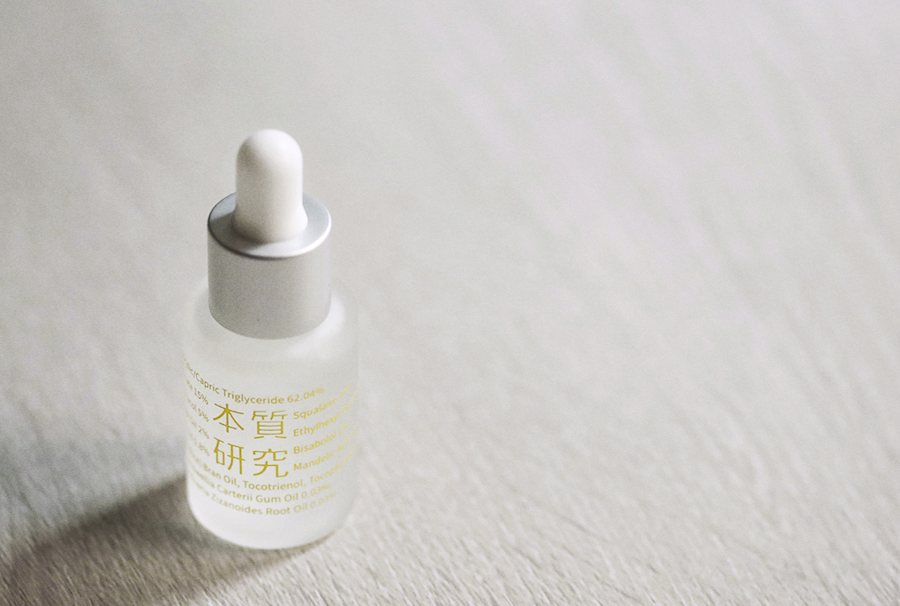 杏仁酸用法不是只有1種！應該用新思維來作煥膚保養 ，解決粉刺暗沈困擾