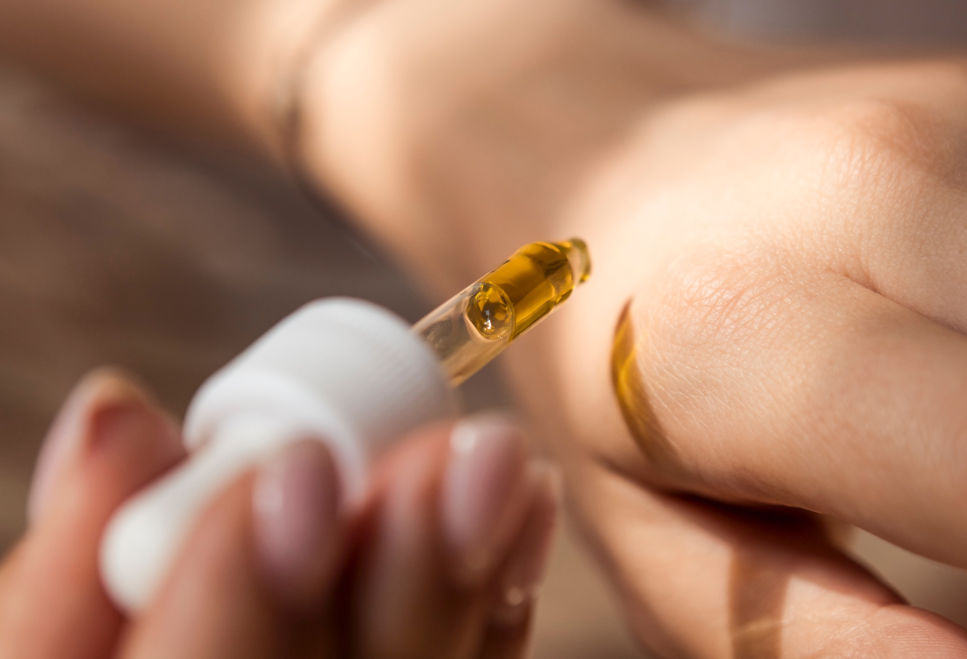 A醇會光敏感嗎？早C晚A適合每個人嗎？